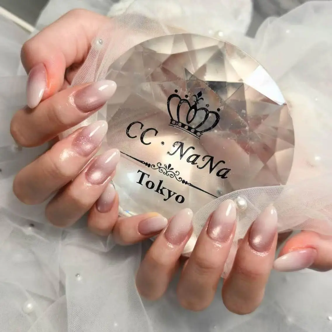 ネイル アートネイル チークネイル 長さ出し フラッシュネイル グラデーション ハンドネイル 💎CC・NaNa 韓国風ネイル🌙Cのネイルデザイン