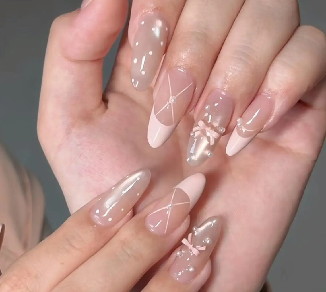 ネイル ハンドネイル 🎀 NaNa_nailのネイルデザイン