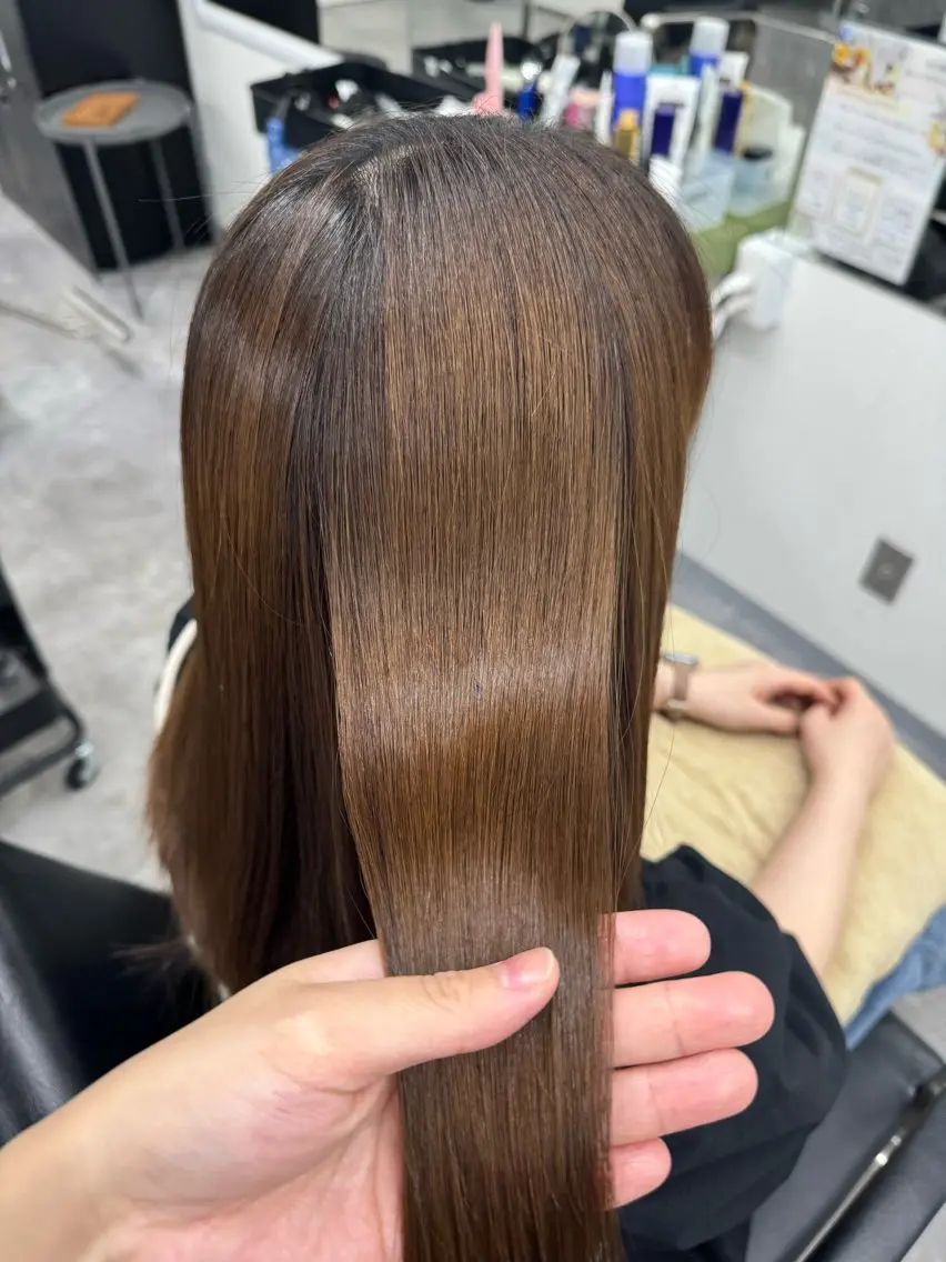 セミロング 髪質改善 トリートメント 酸熱トリートメント 髪質改善メニュー 長井 美佐子のヘアスタイル