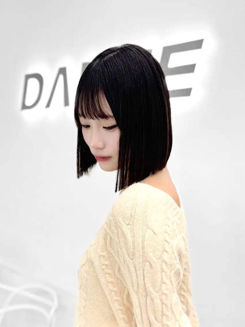 ミディアム カラー ヘアアレンジ カット ヘアカラー 縮毛矯正 トリートメント ヘッドスパ ヘアセット 縮毛矯正🤍 盛れるボブ/ひかりのヘアスタイル