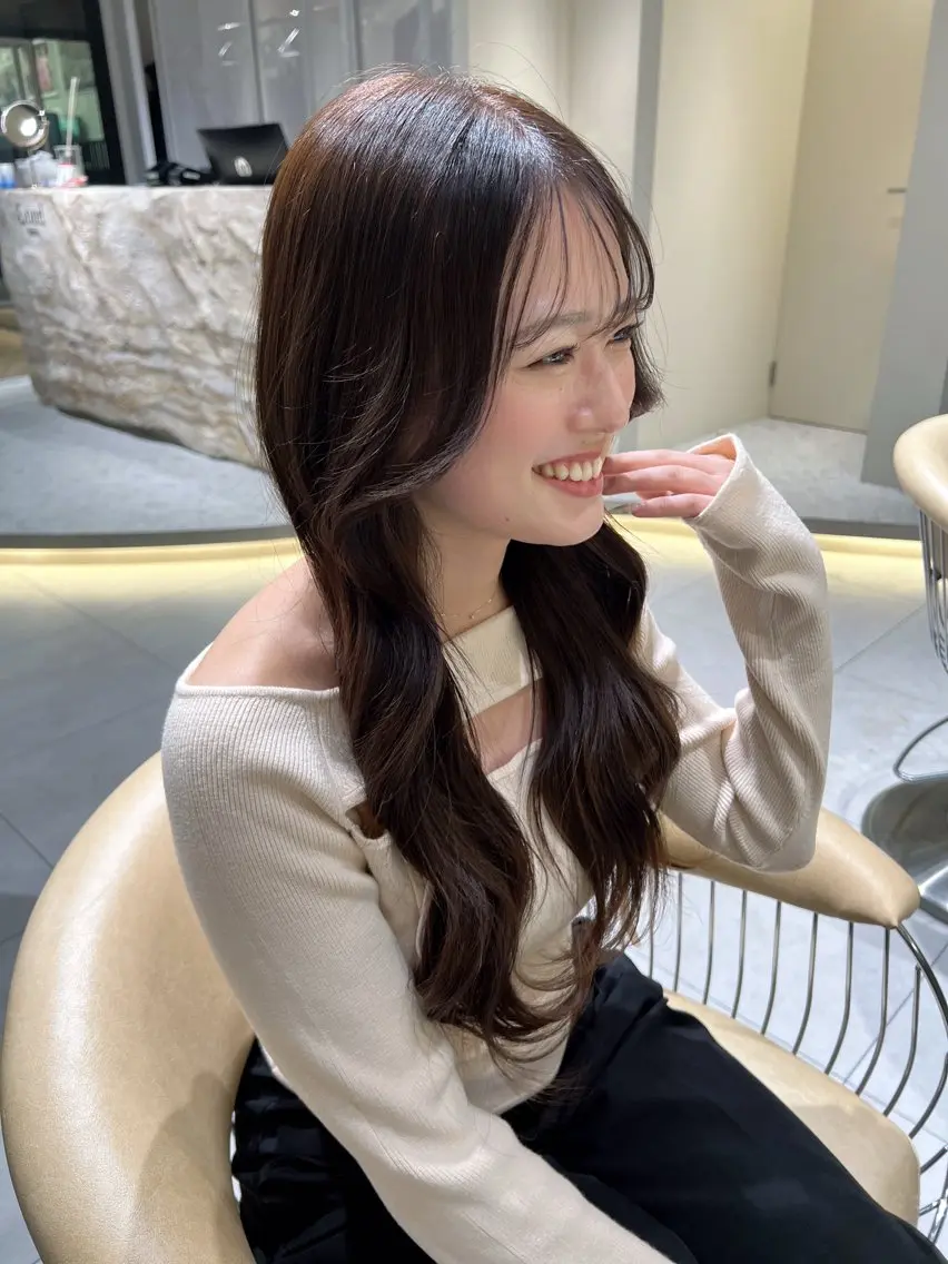 ロング カット ヘアカラー トリートメント 福岡縮毛矯正✨️ ストレート 向井和輝のヘアスタイル