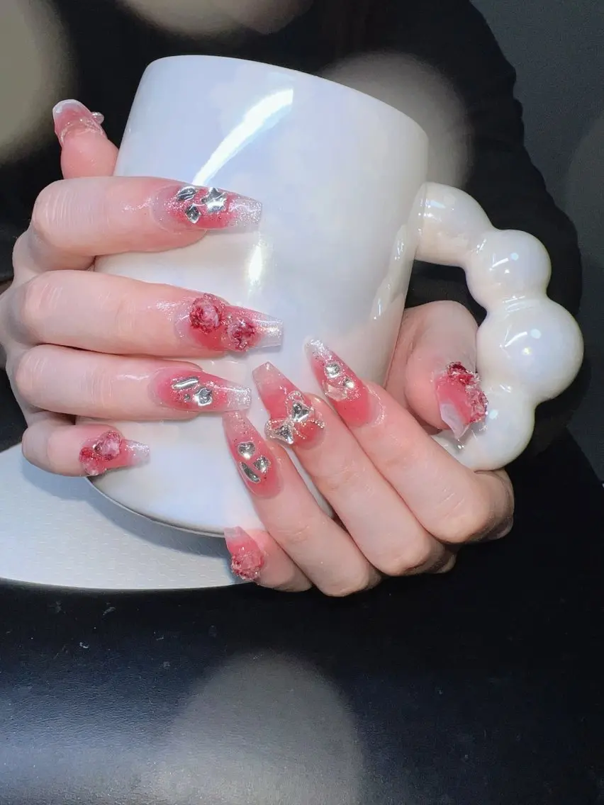 ネイル ハンドネイル Lee Nailsのネイルデザイン
