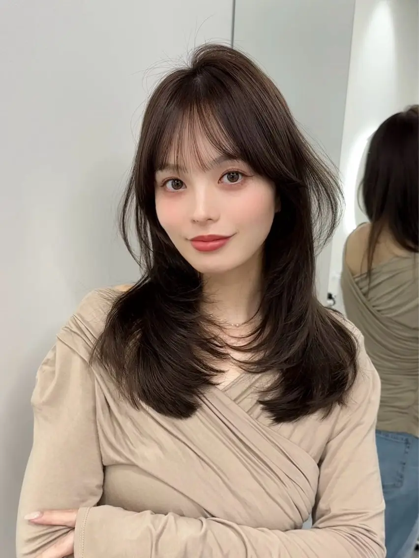 【ご新規様限定no.1人気】前髪顔周りカット+透明感カラー+Aujua 5stepトリートメント✨️の写真