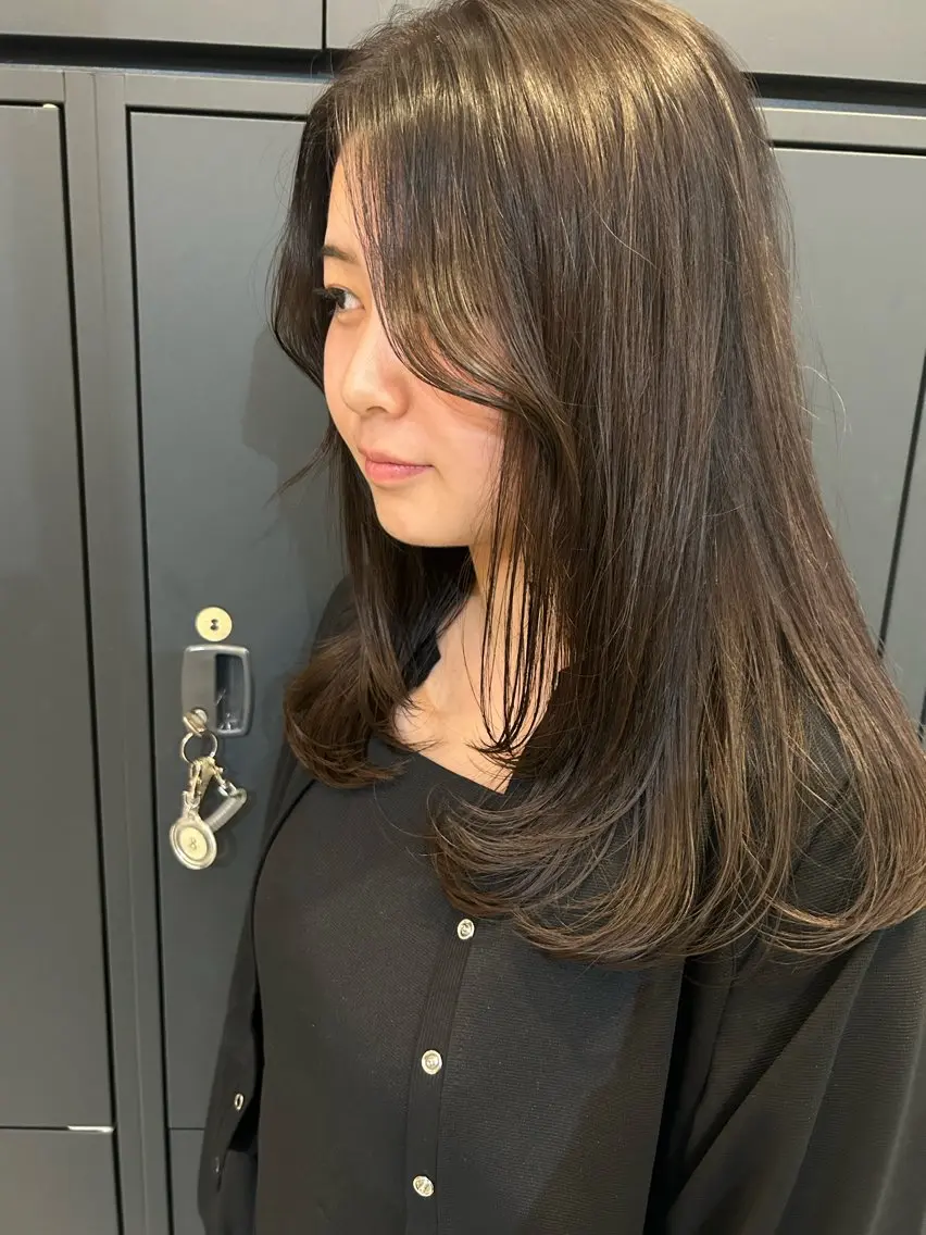 レディースカット✂︎【ロングヘア】の写真