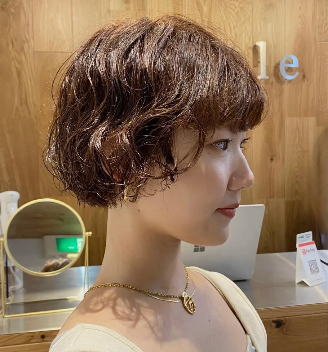 ショート カラー パーマ マンツーマン 美容師💚コウブチのヘアスタイル