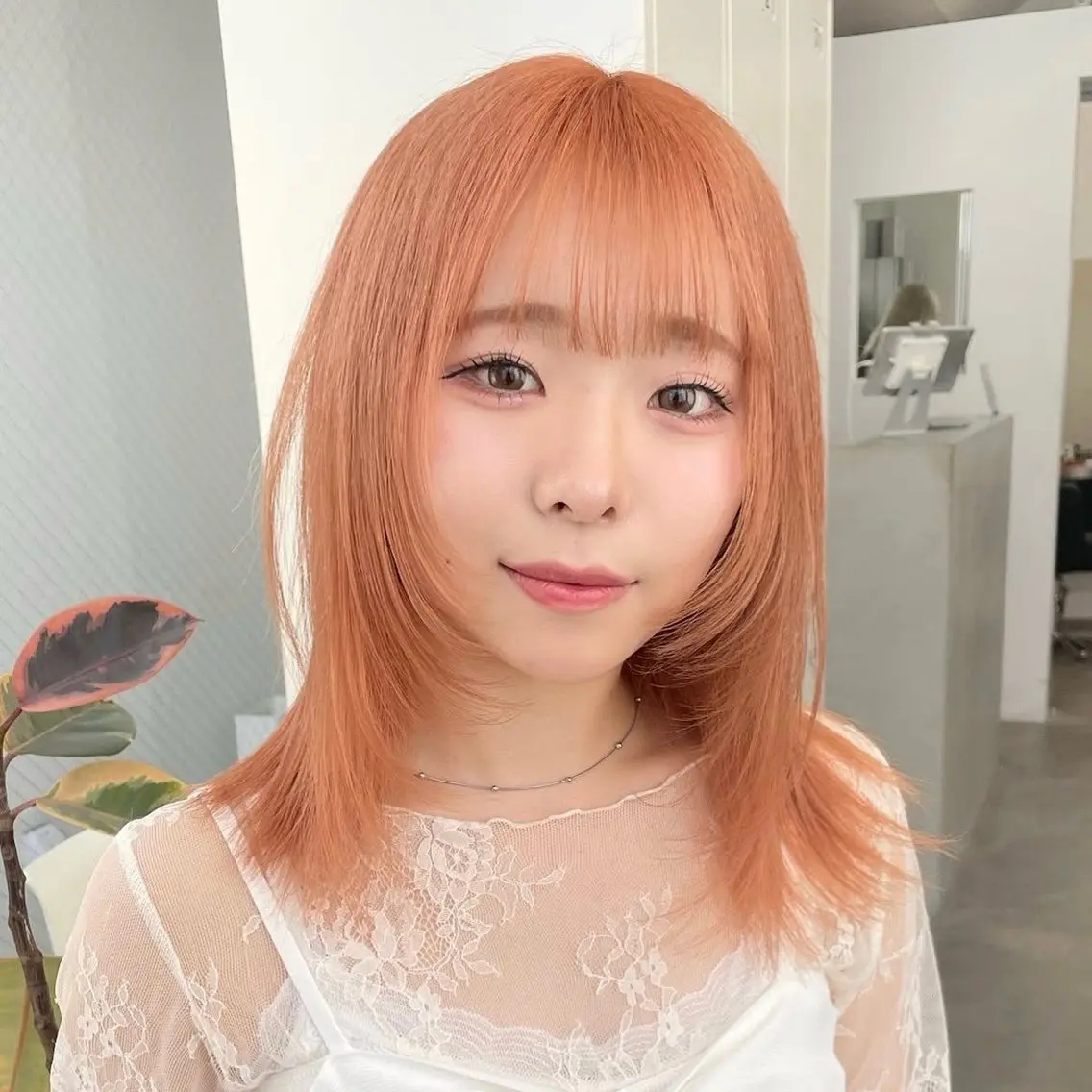 【垢抜けフルチェンジ💇♀️🩷】迷ったらコレ‼️ブリーチ+カラー+カットの写真