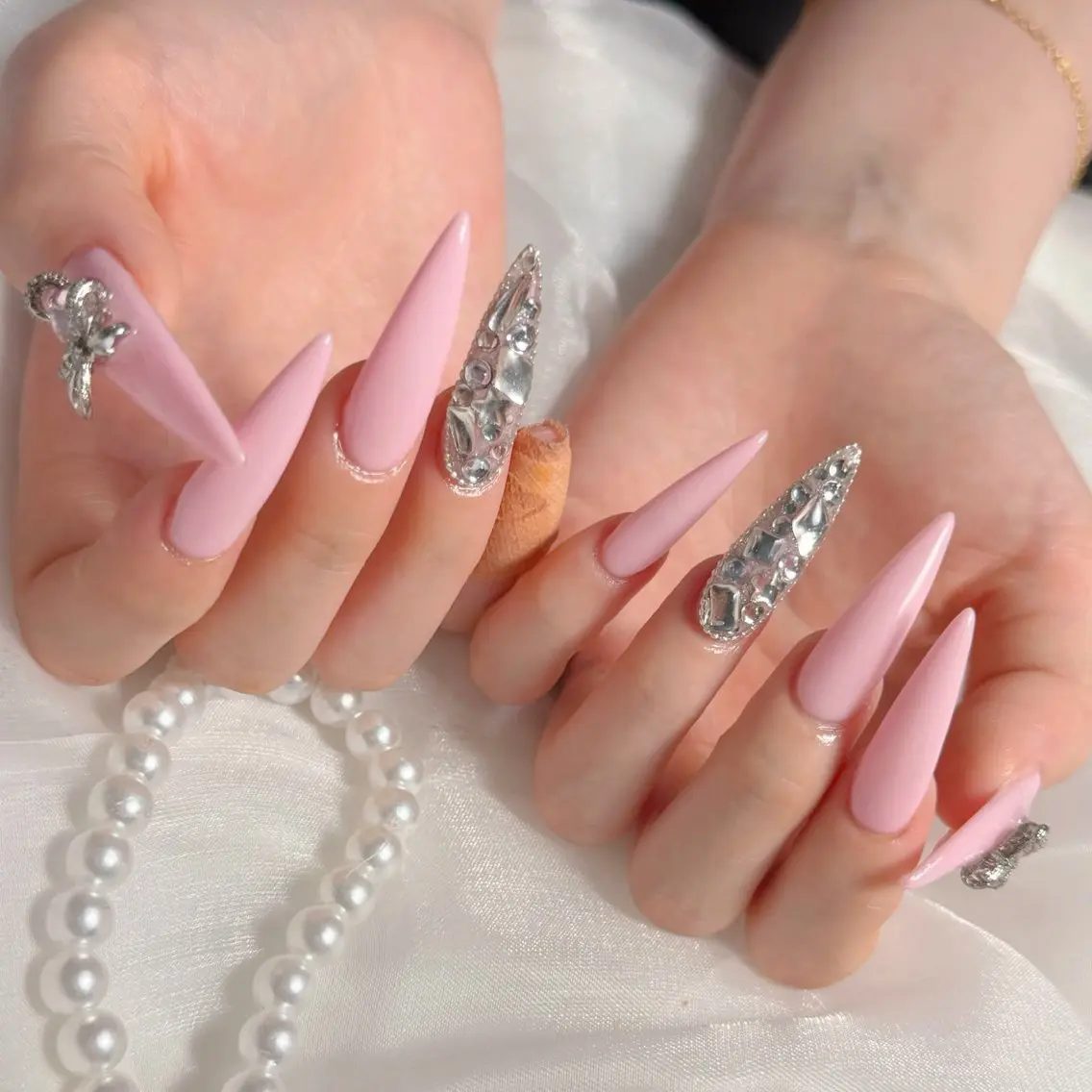 ネイル ハンドネイル Rinaky Amee Nailのネイルデザイン