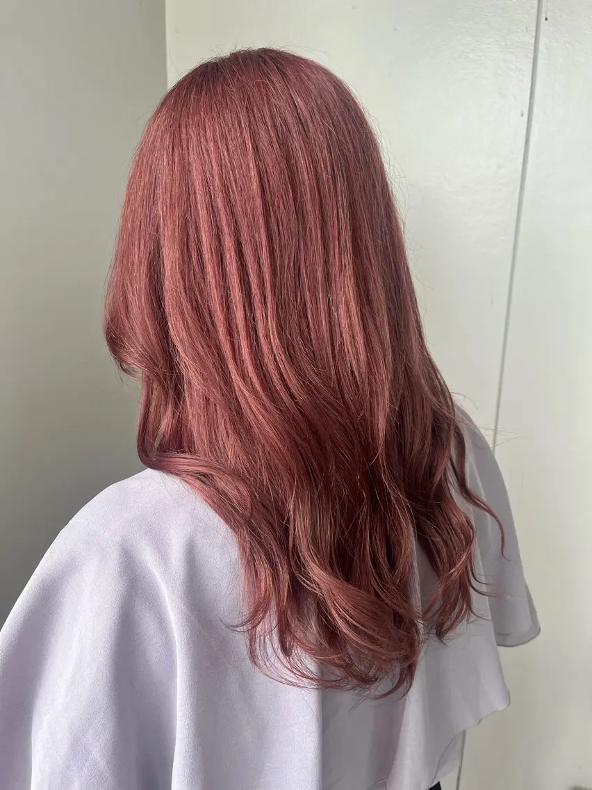 セミロング 山口 留奈のヘアスタイル