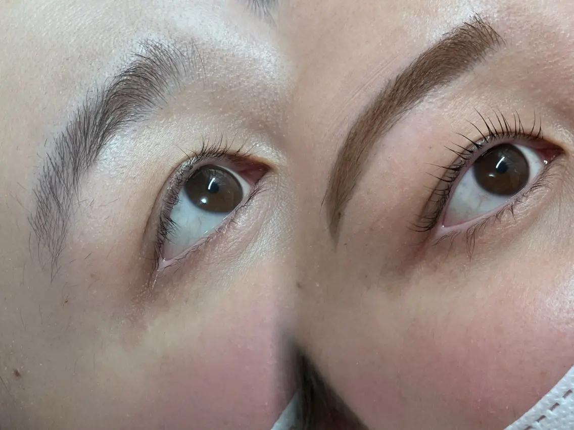 アイブロウ マツパ EYELA Saeの眉毛・アイブロウイメージ