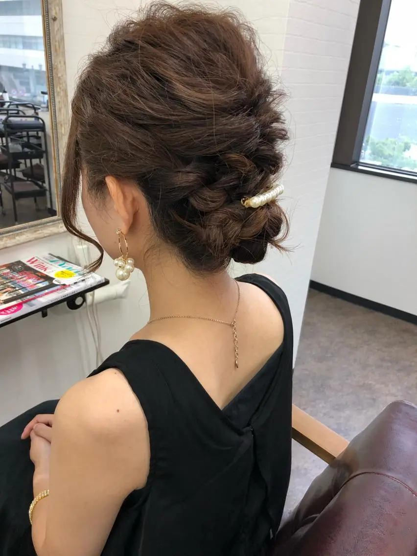 ヘアセット7:00、7:30スタート 早朝料金込みの写真
