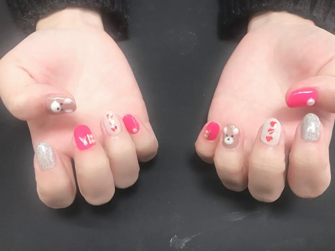 ネイル ハンドネイル nailroom DIASOMNIAのネイルデザイン