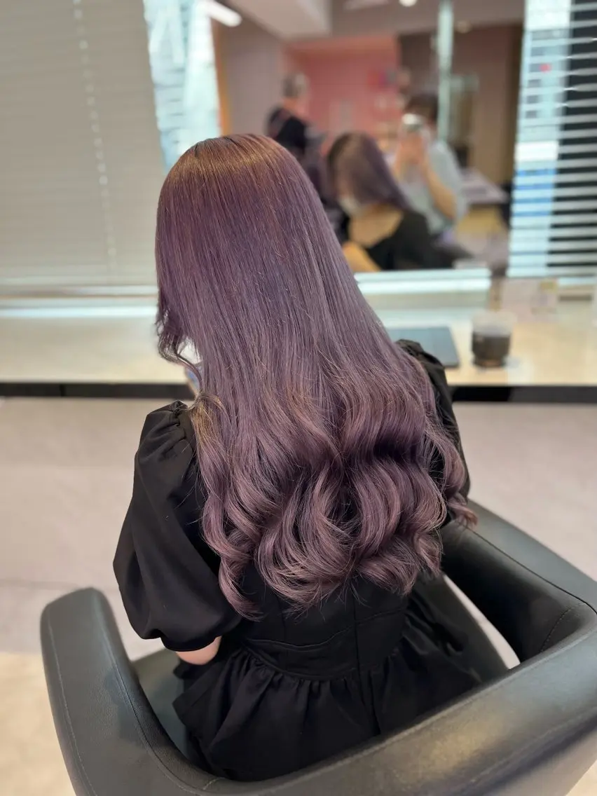 ミディアム カラー ヘアアレンジ カット ヘアカラー トリートメント ヘッドスパ ヘアセット 💕上野美容師☁ ブリーチ💖サワのヘアスタイル