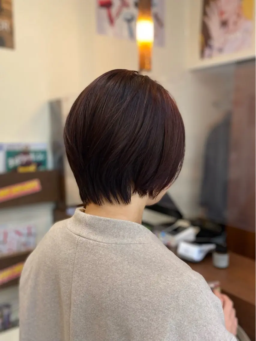 ショート ショートヘア カット Aphrodite 横手 亜紀のヘアスタイル