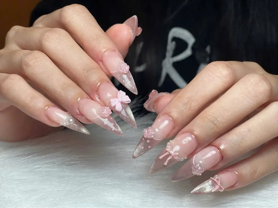 ネイル キラキラネイル ストーンネイル Michan Nailのネイルデザイン