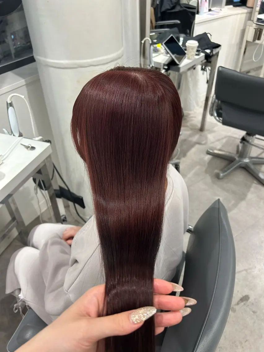 ロング カラー ブリーチ ブラウンカラー ブリーチなしカラー ピンクカラー ピンクブラウン カット ヘアカラー トリートメント 🤍韓国うる艶カラー YUKI🤍のヘアスタイル