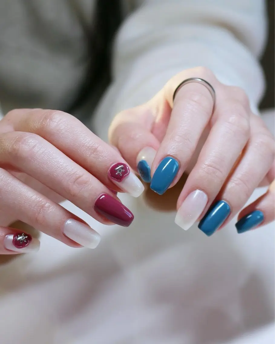 ネイル ブルー ピンク シンプルネイル 冬ネイル ハンドネイル Baku Nailsのネイルデザイン