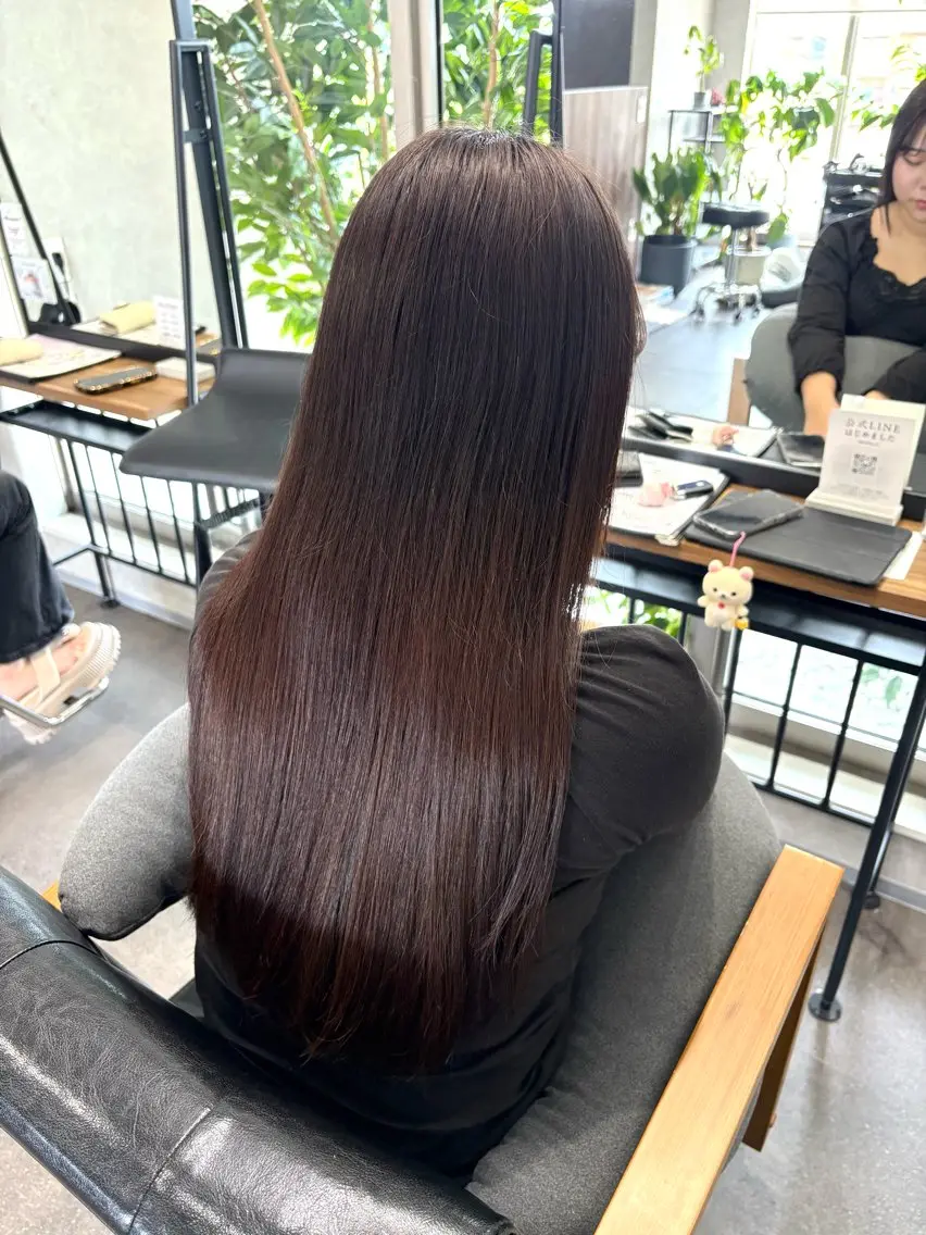 ロング カラー ブラウンカラー 中西 琉渚のヘアスタイル