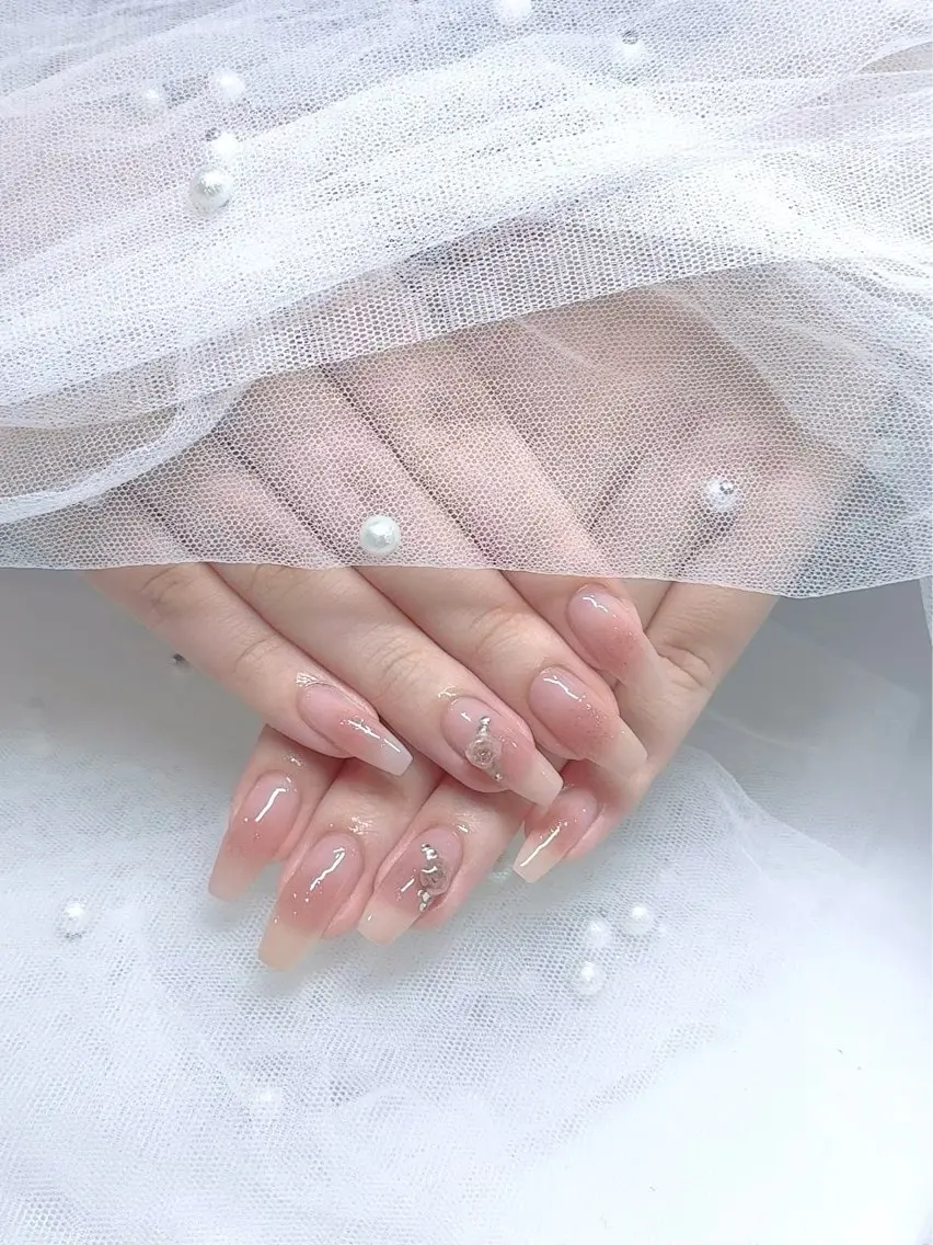 ネイル ハンドネイル Hal nail Nanamiのネイルデザイン