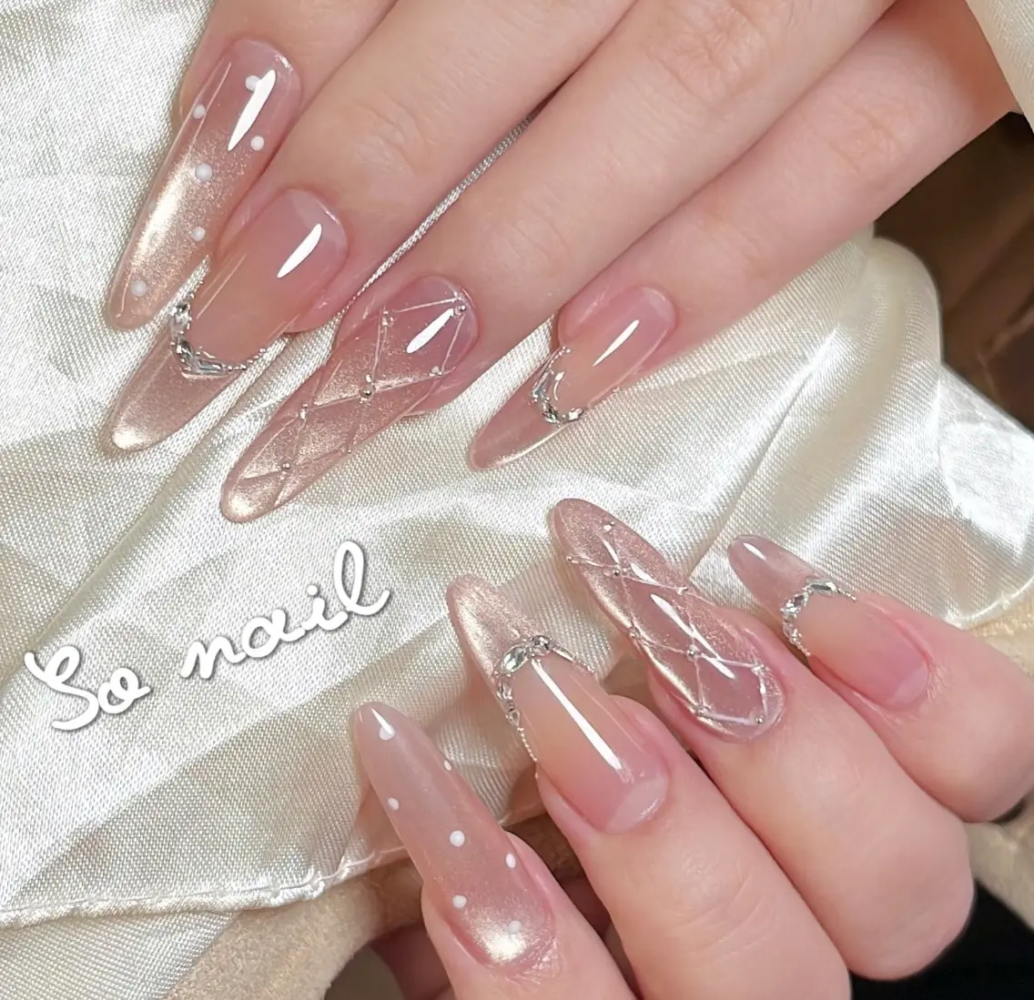 ネイル ハンドネイル So nailのネイルデザイン