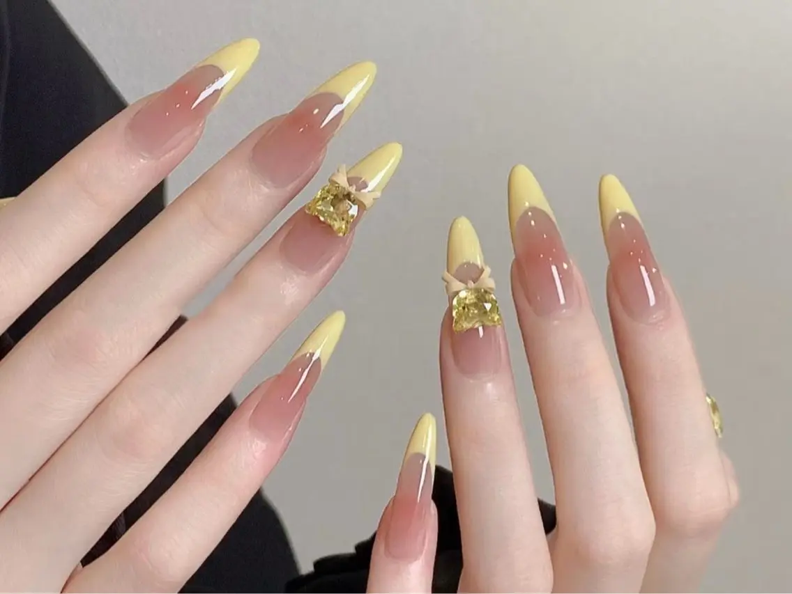 ネイル ハンドネイル Iconic Nailのネイルデザイン