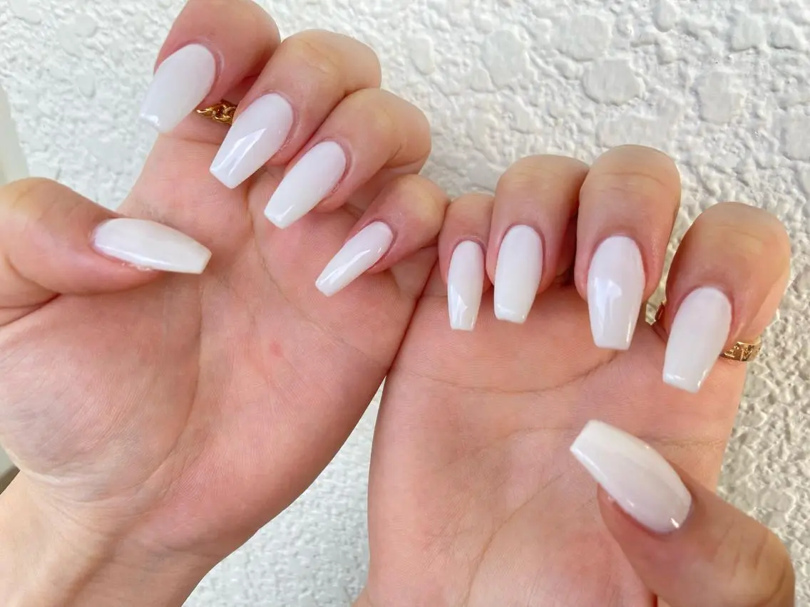 ロング ネイル ハンドネイル フットネイル ✴︎ Delightのネイルデザイン