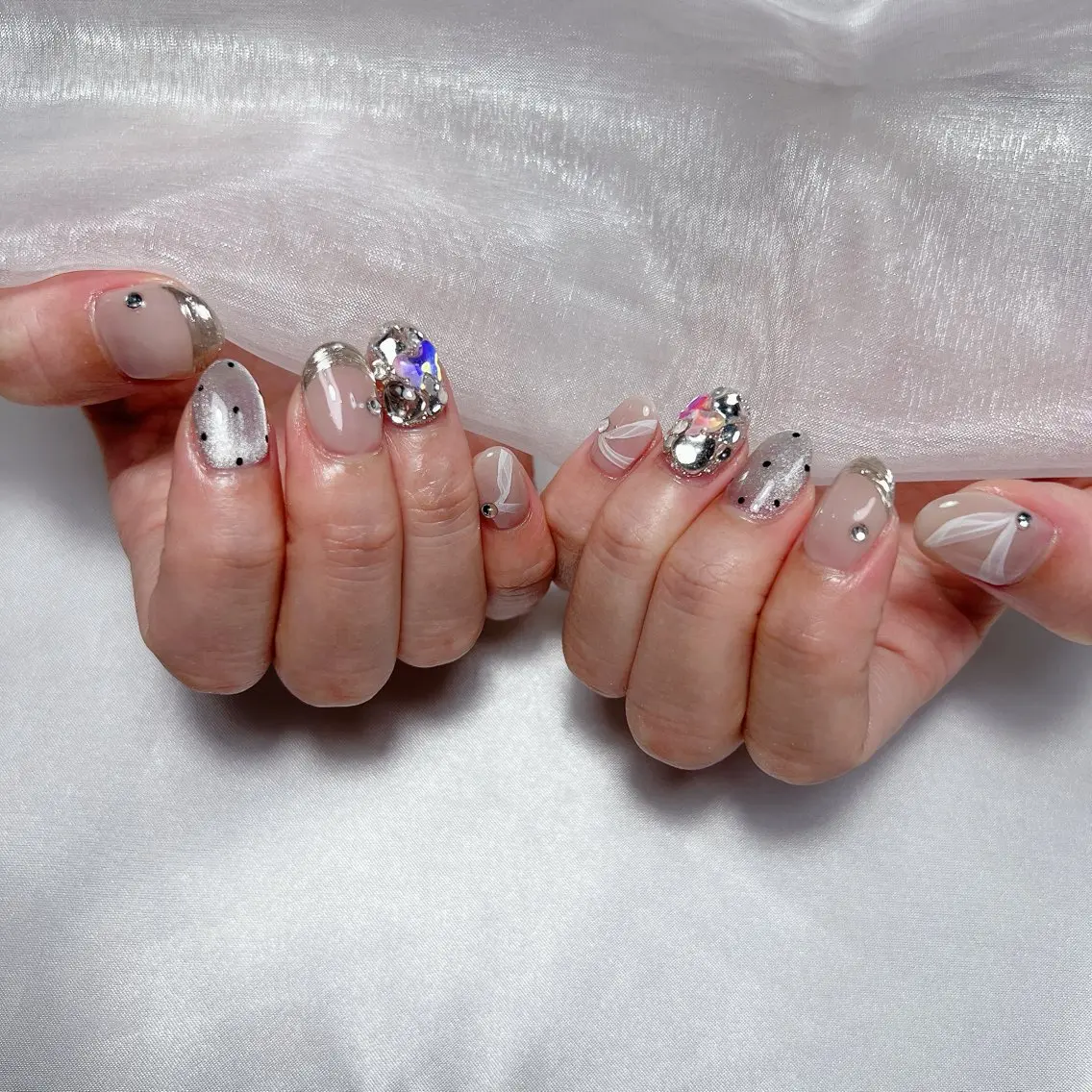 ネイル ジェルネイル 韓国ネイル ラメ(グリッター) マグネットネイル ミラーネイル ハンドネイル nail salon Rewardのネイルデザイン