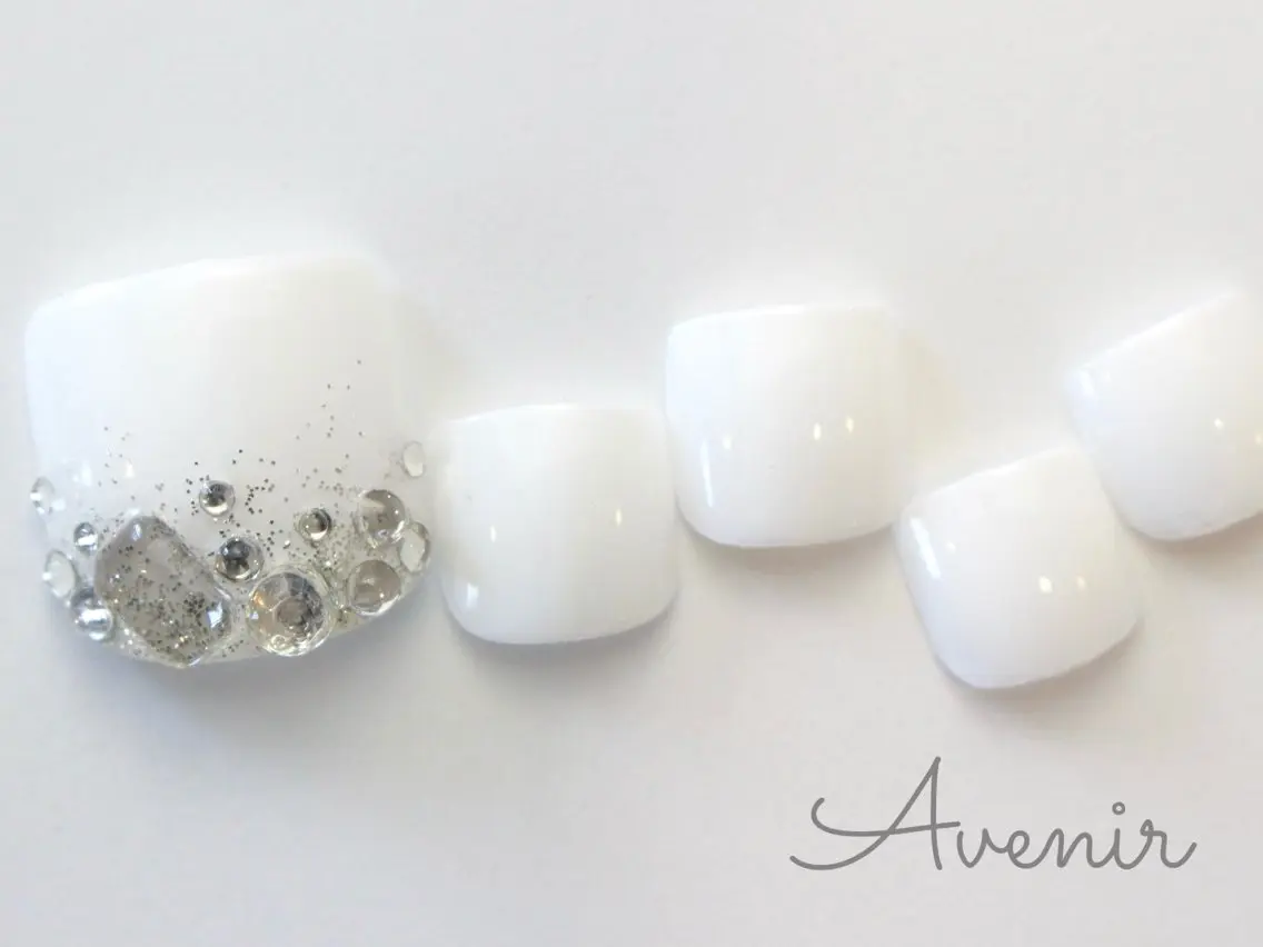 ネイル ハンドネイル Avenir 表参道 nail&eye予約のネイルデザイン