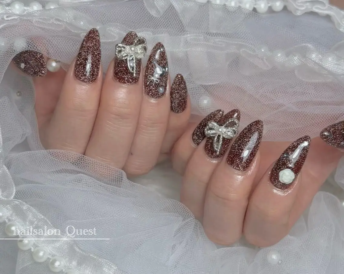 ネイル フラッシュネイル キラキラネイル ワンカラーネイル nailsalon Questのネイルデザイン