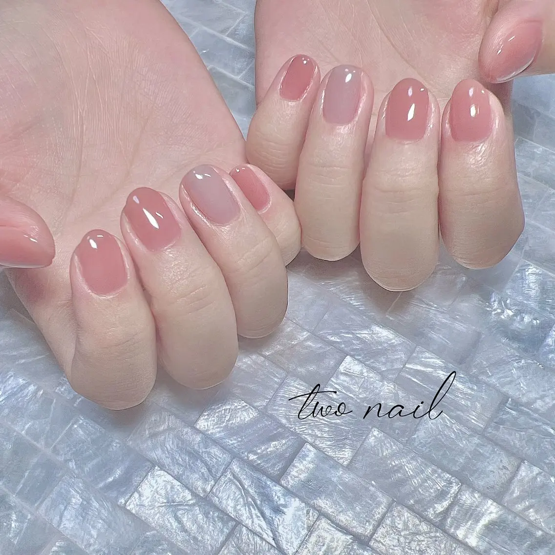 ネイル ネイルチップ ホワイト ハンドネイル two nailのネイルデザイン