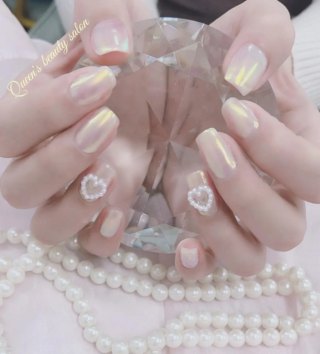 ネイル ハンドネイル Queens ciciのネイルデザイン
