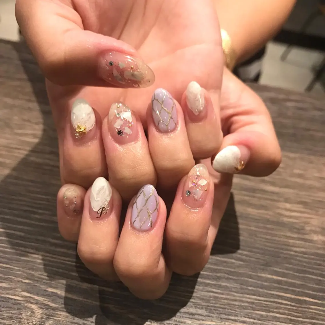 ネイル Risa　/ EARTH小山のネイルデザイン