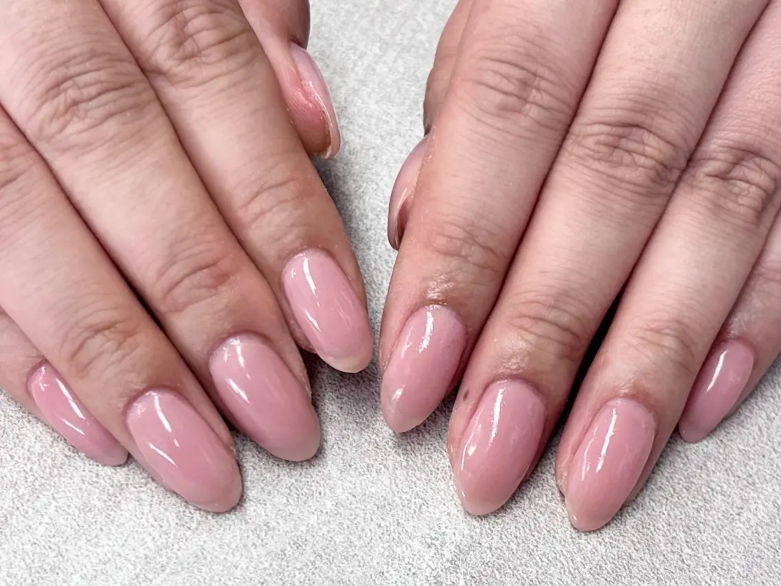 ネイル ワンカラーネイル LORANLim sakuraのネイルデザイン