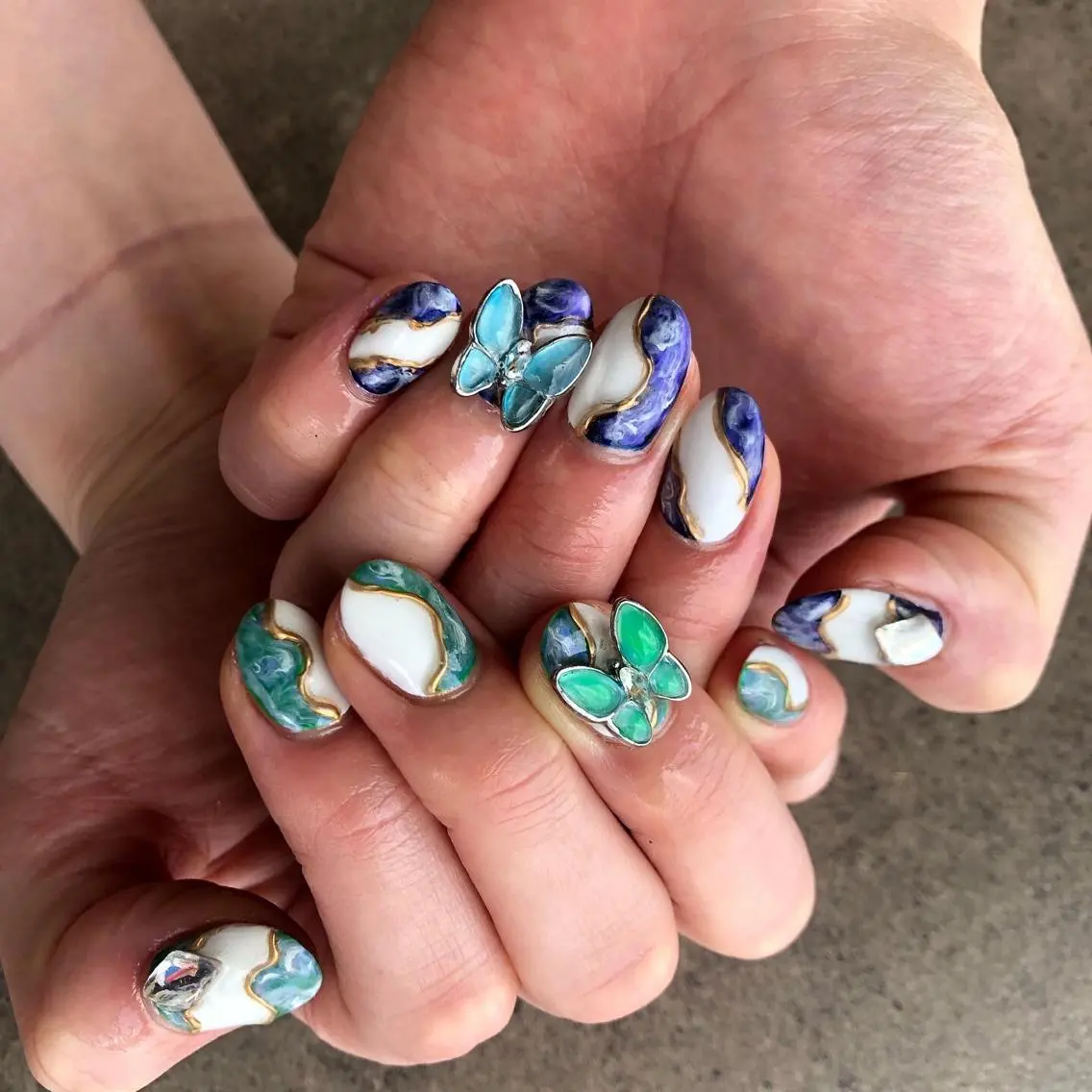 ネイル thrush nailsのネイルデザイン