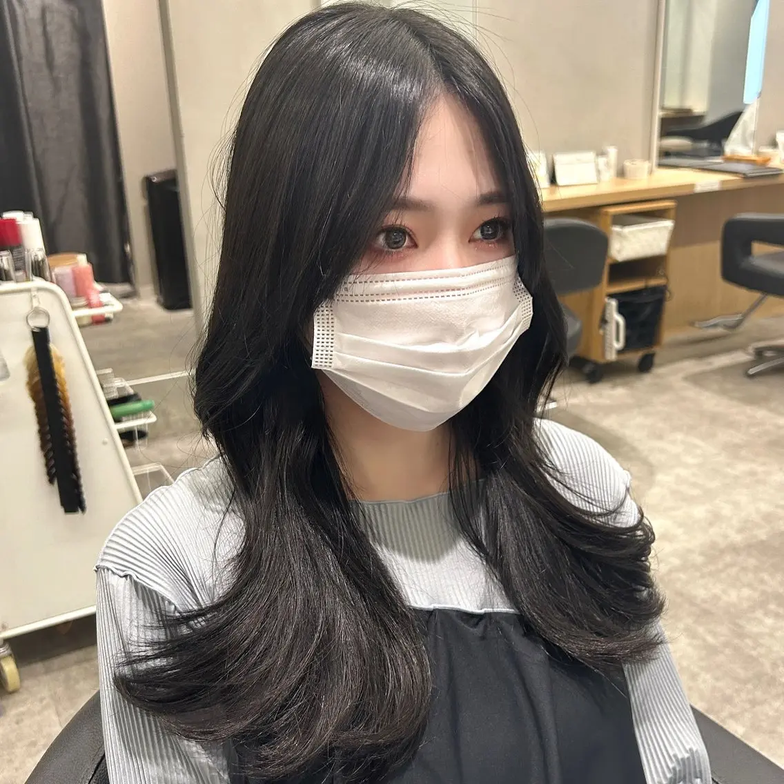 ロング くびれヘア 韓国風ヘア レイヤーカット 韓国ヘア×レイヤー カット/上田丈也のヘアスタイル