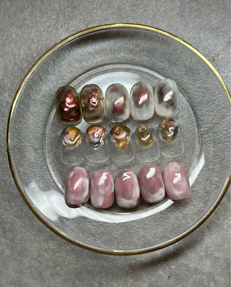 ネイル ハンドネイル フットネイル kiii.__ ✴︎*のネイルデザイン