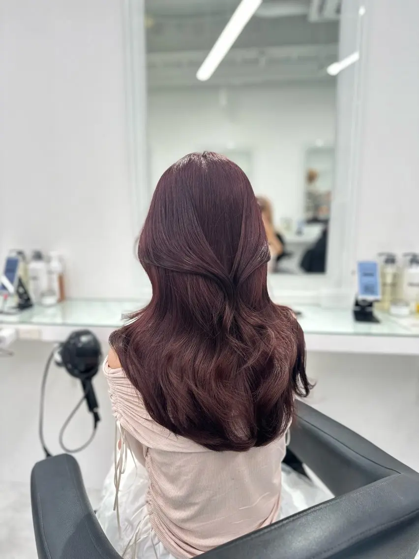 ロング カラー カット ヘアカラー トリートメント ヘッドスパ ヘアセット ❄最強かわいいカラー ❄️MINA❄️のヘアスタイル