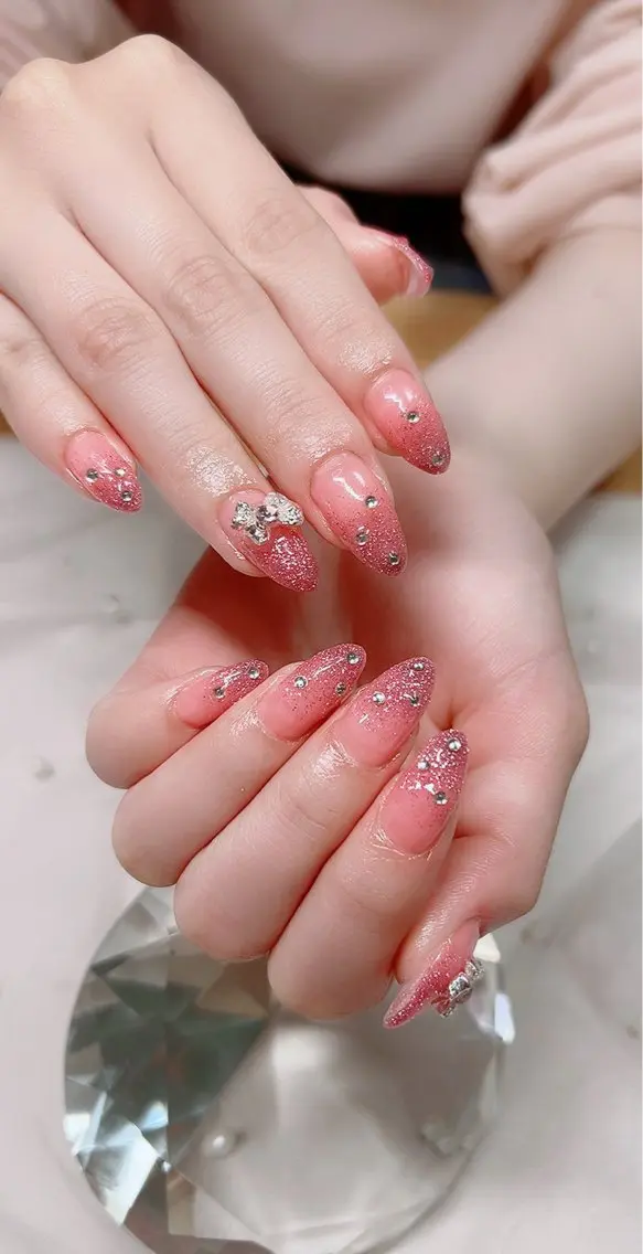 ネイル フレンチネイル マグネットネイル リボン Cute Tips nailのネイルデザイン
