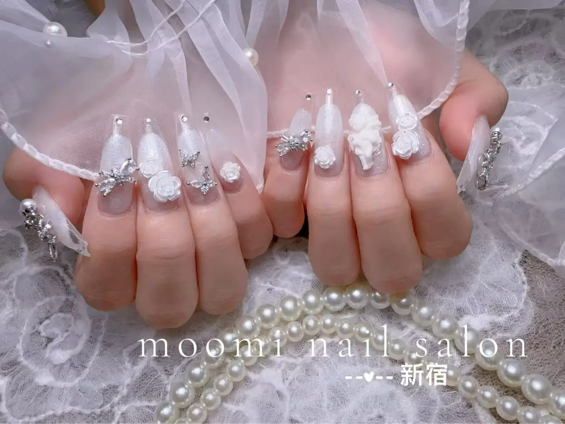 ロング ハンドネイル 長さだし専門店 Moominのネイルデザイン