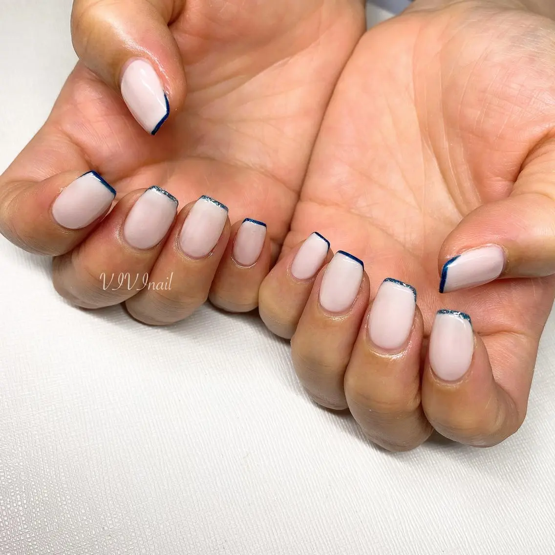 ネイル フレンチネイル ラメ(グリッター) ハンドネイル vivi nailのネイルデザイン