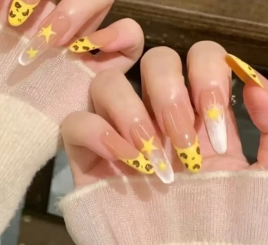 ネイル ハンドネイル H3 Nail Tsuki🦋💙のネイルデザイン