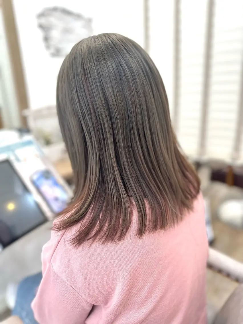 セミロング LAURA &RO 🫧はるか🫧のヘアスタイル