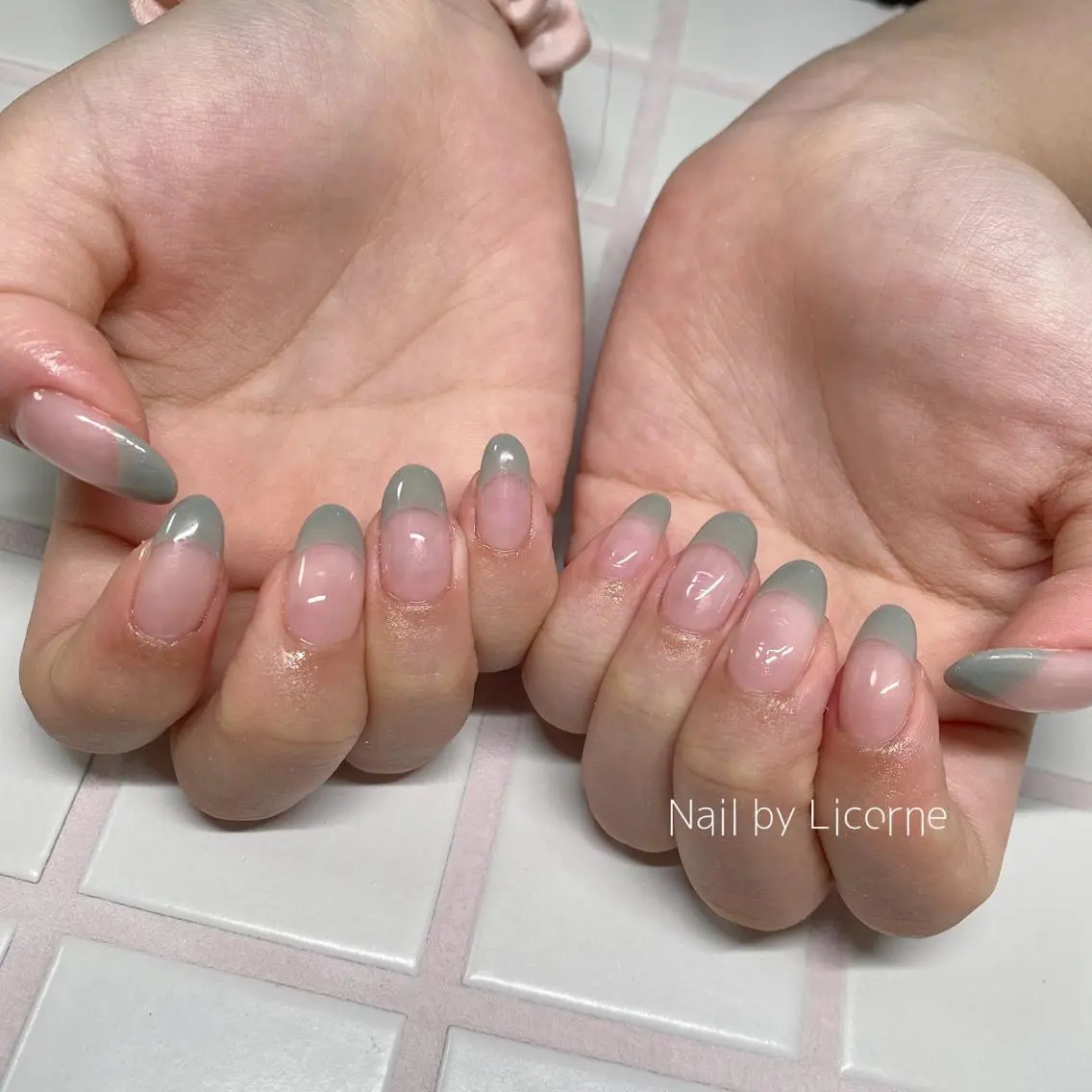 ネイル アートネイル オーロラネイル フレンチネイル 氷ネイル・うるうるネイル マグネットネイル ハンドネイル Nail by Licorneのネイルデザイン
