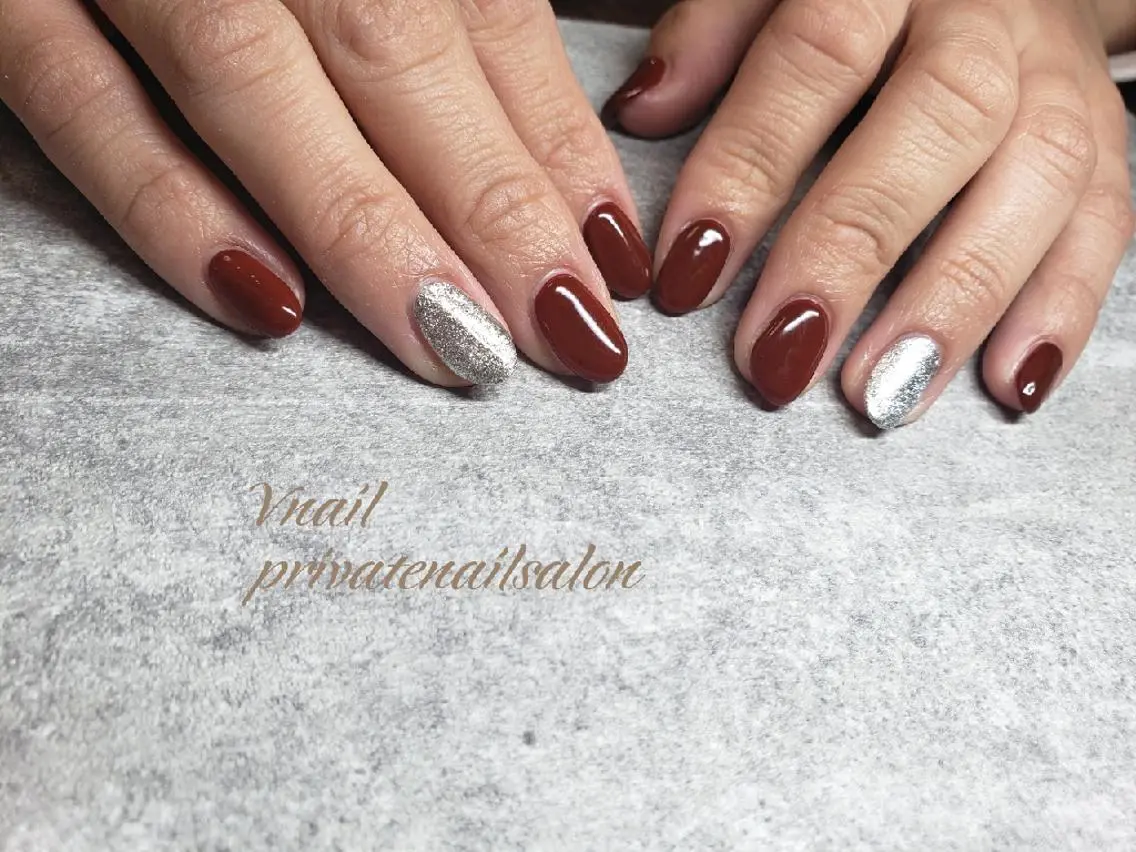 ネイル ラメ(グリッター) ラメグラデーション ワンカラーネイル ハンドネイル V. nailのネイルデザイン