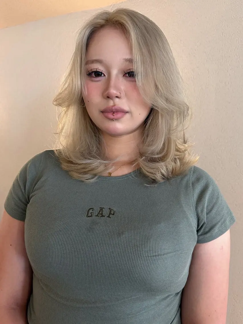 ミディアム YAMADA KOKOROのヘアスタイル
