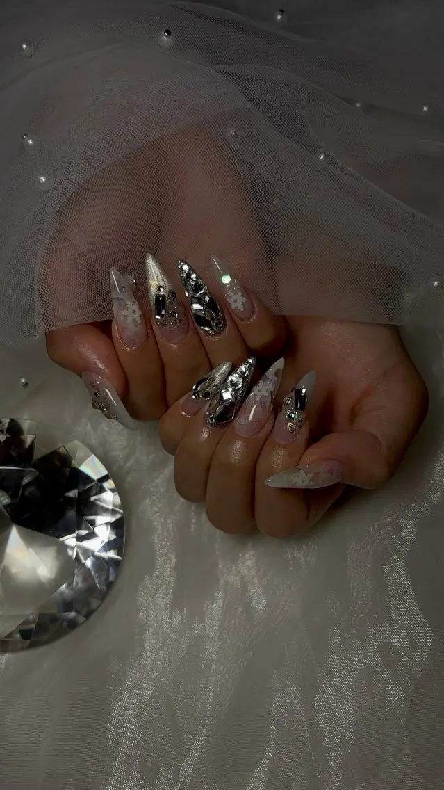 ネイル ハンドネイル Kayo 💅のネイルデザイン