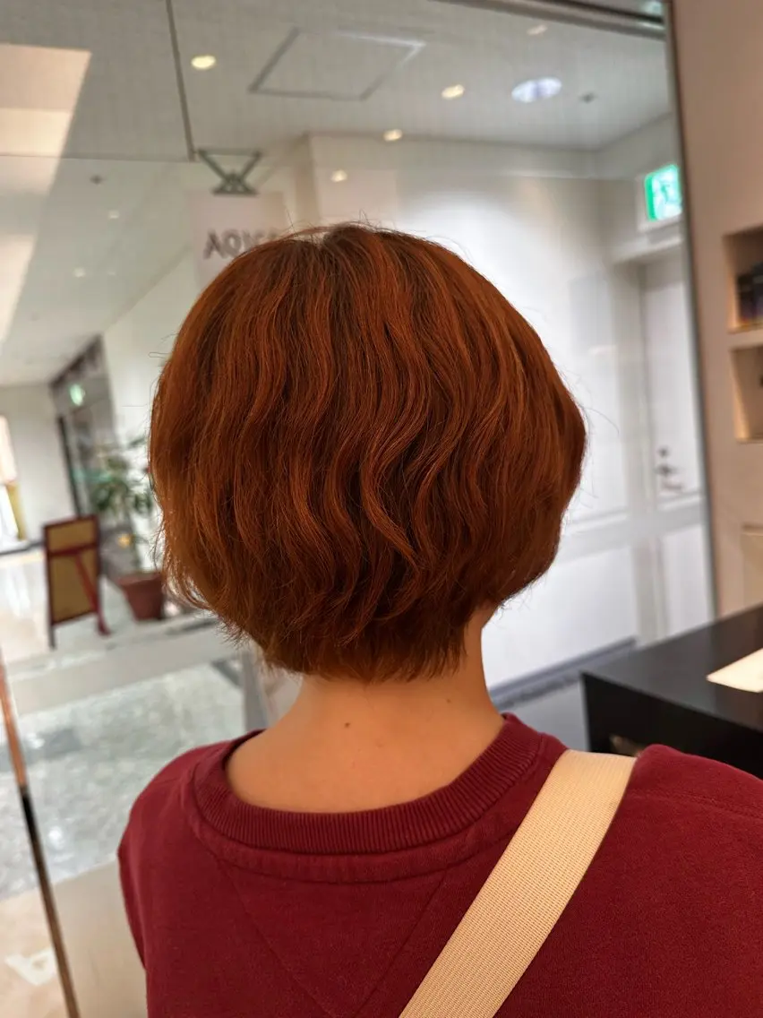 ショート カラー カット ヘアカラー 成海 ありさのヘアスタイル