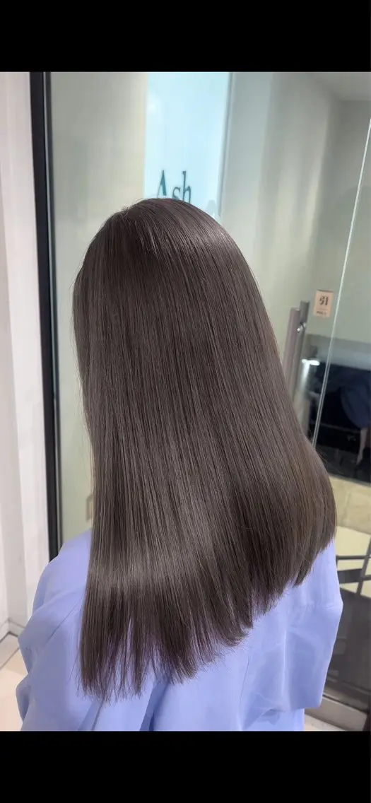 ロング カラー グレージュ カット ヘアカラー トリートメント ヘッドスパ 透明感【カラー支持率 No.1】リノ🪐のヘアスタイル