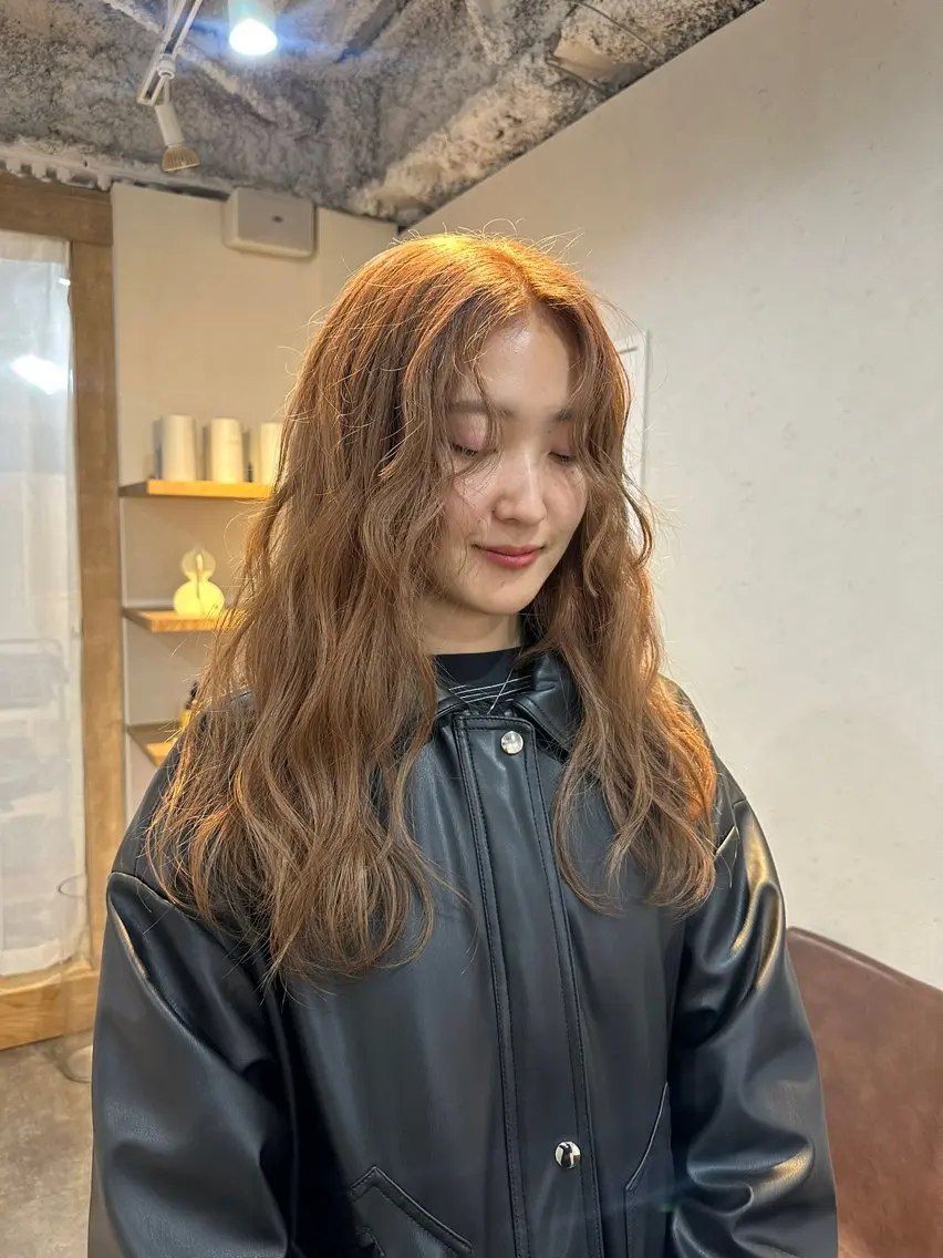 ロング ヘアカラー 🧣misaki 🧣のヘアスタイル