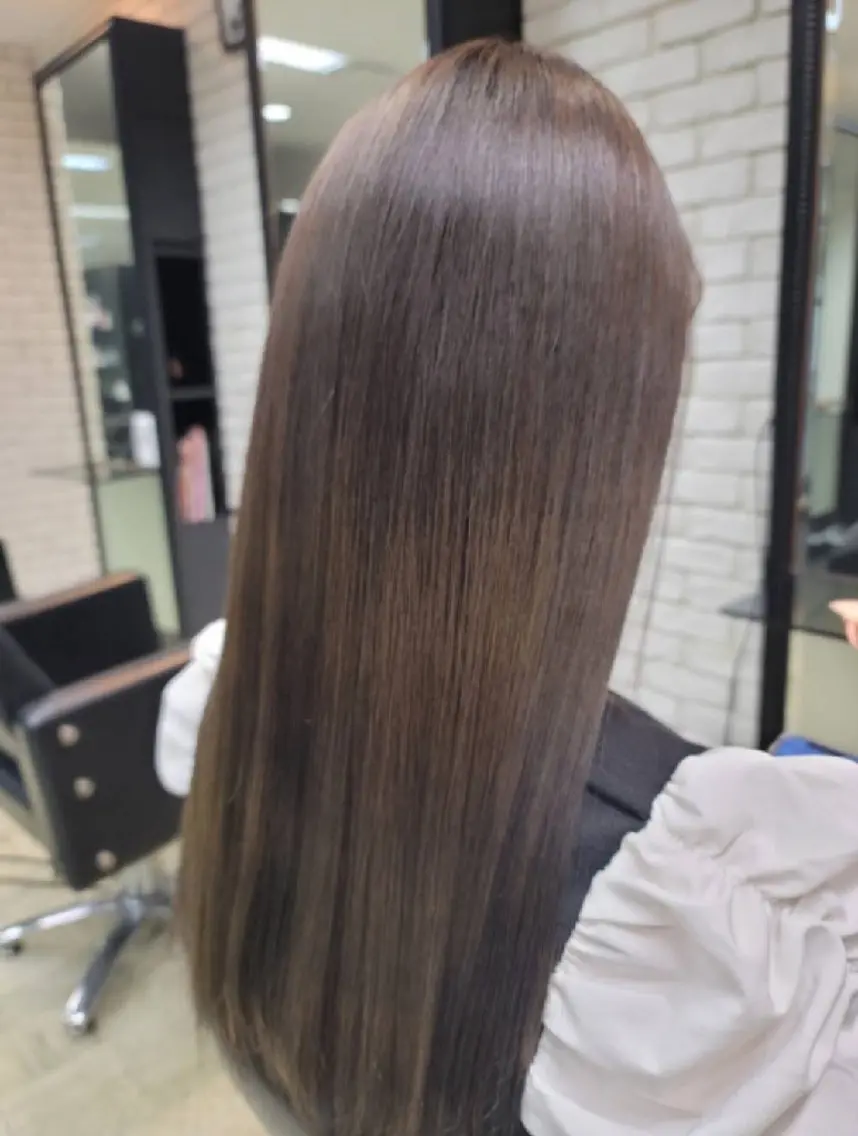 ロング カラー ❇️安達 優心❇️ レイヤー/艶髪特化のヘアスタイル