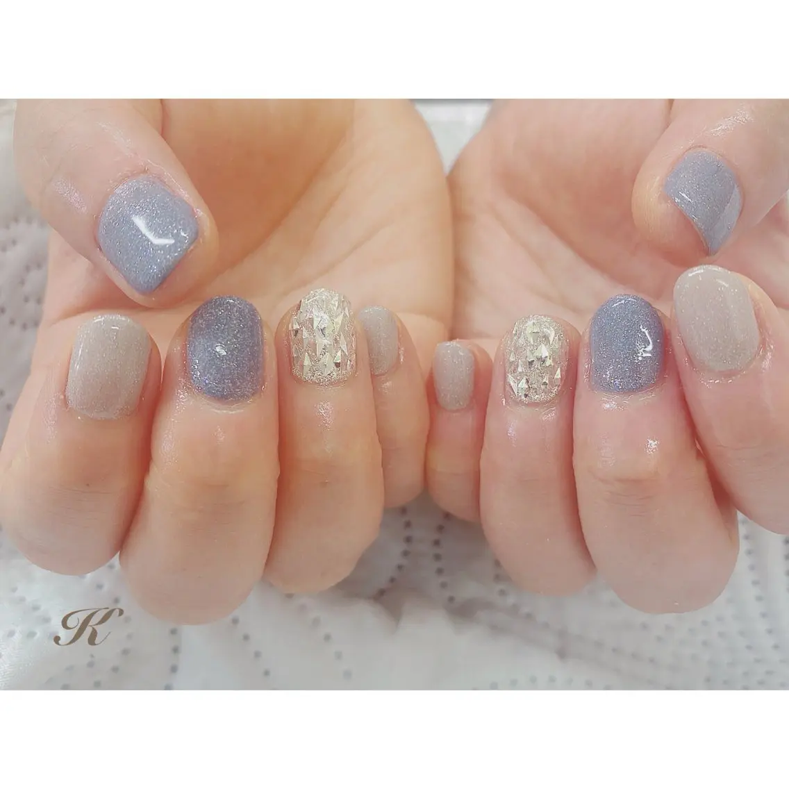 ネイル K. Rie minionのネイルデザイン